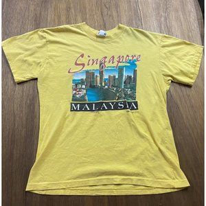 Vintage 90's Single Singapore Malaysia Yellow Graphic Crew Neck Tee Princess XL